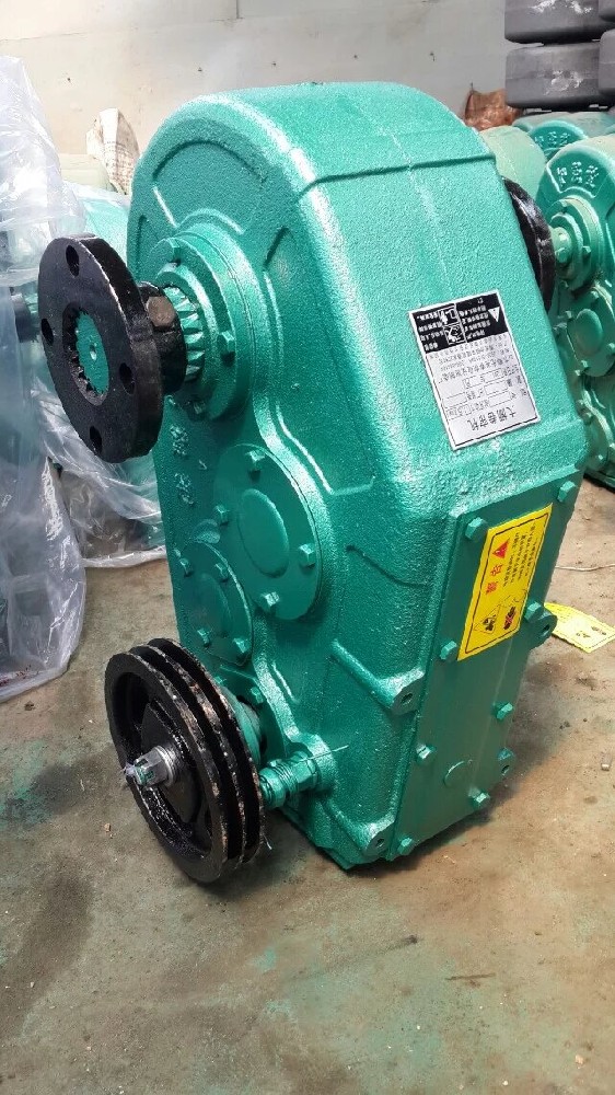 溫室大棚卷簾機(jī)的種類(lèi)